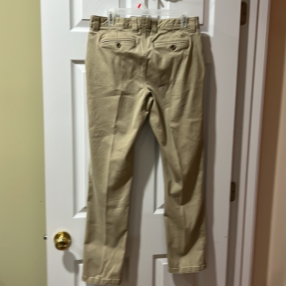 Mountain Khaki Modern Fit - Picture 2 of 2